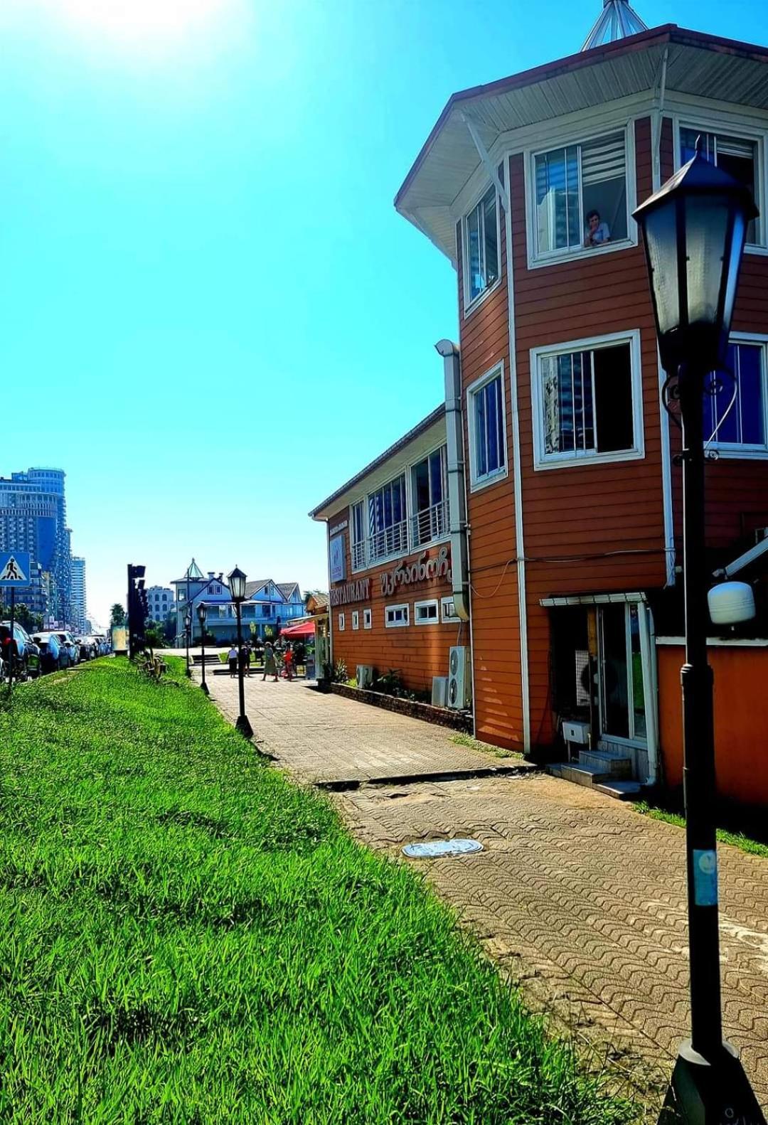 Ferienwohnung Orbi City A D Batumi Exterior foto